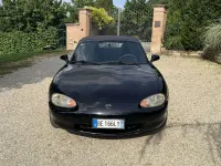 Usata Mazda MX5 110 CV (80 kW) 1999 Nero Cabrio