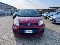 Usata Fiat Panda Lounge 74 CV (54 kW) 2013 Rosso Utilitaria