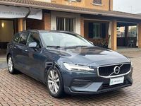 Usata Volvo V60 Business Edition 197 CV (144 kW) 2021 Blu Station wagon