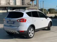 Usata Ford Kuga 163 CV (119 kW) 2012 Bianco SUV