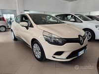 Usata Renault Clio IV Life 75 CV (55 kW) 2017 Beige Berlina