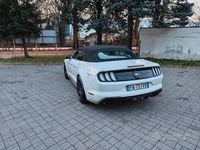 Usata Ford Mustang 2019 Bianco Cabrio