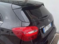 Usata Mercedes A180 Style 109 CV (80 kW) 2017 Berlina