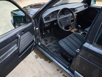 Usata Mercedes 190 75 CV (55 kW) 1993 Berlina