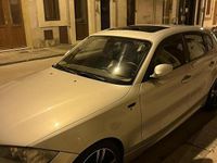 Begagnad BMW 2000 2005 Grå Sedan