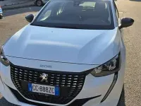 Usata Peugeot 208 Active 75 CV (55 kW) 2021 Utilitaria