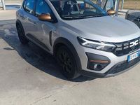 Usata Dacia Sandero Stepway 91 CV (66 kW) 2024 Grigio Berlina