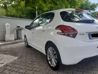 Usata Peugeot 208 Active 102 CV (75 kW) 2019 Bianco Utilitaria
