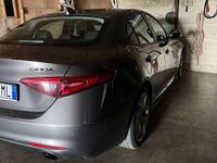 Usata Alfa Romeo Giulia 160 CV (117 kW) 2021 Grigio Berlina