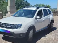 Usata Dacia Duster Lauréate 109 CV (80 kW) 2014 Bianco SUV