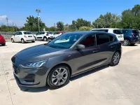 Usata Ford Focus ST 115 CV (84 kW) 2025 Grigio Berlina
