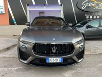 Usata Maserati Levante 250 CV (183 kW) 2021 Grigio SUV