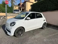 Usata Smart ForFour Brabus 71 CV (52 kW) 2018 Utilitaria