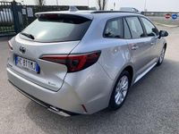 Nuova Toyota Corolla Active 152 CV (111 kW) 2026 Argento Berlina