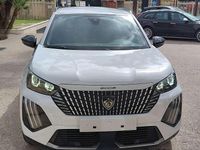 Usata Peugeot 2008 Allure 101 CV (74 kW) 2024 Bianco SUV