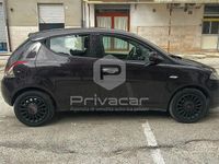 Usata Lancia Ypsilon S 95 CV (69 kW) 2013 Viola Utilitaria