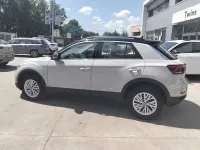 Usata VW T-Roc Life 110 CV (80 kW) 2024 Ascot grey / tetto nero SUV