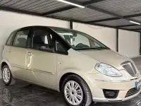 Usata Lancia Musa 95 CV (69 kW) 2011 Grigio Monovolume