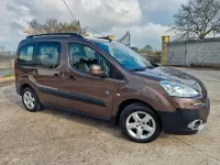 Usata Peugeot Partner Tepee Outdoor 92 CV (67 kW) 2015 Marrone Monovolume