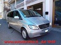 Usata Mercedes Viano 150 CV (110 kW) 2010 Argento Monovolume