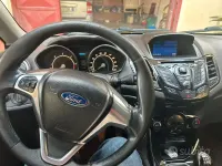 Usata Ford Fiesta 75 CV (55 kW) 2014 Bianco Utilitaria