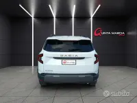 Nuova Dacia Duster Journey 122 CV (89 kW) 2026 Bianco Station wagon