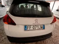 Usata Peugeot 2008 82 CV (60 kW) 2016 Bianco SUV