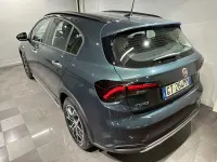 Usata Fiat Tipo Cross 131 CV (96 kW) 2024 Verde Berlina