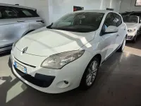 Usata Renault Mégane III Dynamique 110 CV (80 kW) 2009 Bianco Berlina