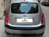 Usata Lancia Ypsilon 69 CV (50 kW) 2006 Grigio Utilitaria