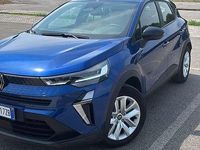 Usata Renault Captur Evolution 101 CV (74 kW) 2025 Blu/azzurro SUV