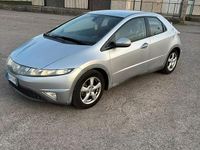 Usata Honda Civic 83 CV (61 kW) 2008 Grigio Berlina