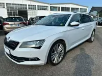 Usata Skoda Superb Style 150 CV (110 kW) 2015 Bianco Station wagon