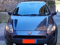 Usata Fiat Punto Lounge 69 CV (50 kW) 2017 Argento Utilitaria