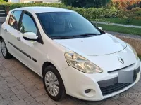 Usata Renault Clio II 75 CV (55 kW) 2009 Berlina