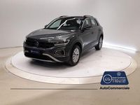 Usata VW T-Roc Life 150 CV (110 kW) 2025 Grigio scuro SUV