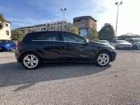 Usata Mercedes A180 109 CV (80 kW) 2017 Nero metallizzato Berlina
