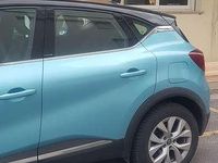 Usata Renault Captur Business 160 CV (117 kW) 2021 Blu/azzurro SUV