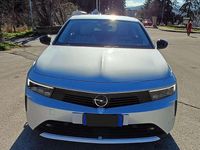 Usata Opel Astra Elegance 131 CV (96 kW) 2024 Argento Berlina