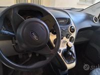 Usata Ford Ka 75 CV (55 kW) 2010 Bianco Utilitaria