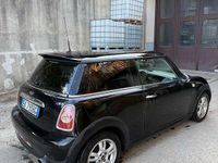 Usata Mini ONE 75 CV (55 kW) 2011 Nero Utilitaria