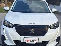 Usata Peugeot 2008 Active 100 CV (73 kW) 2021 Bianco SUV