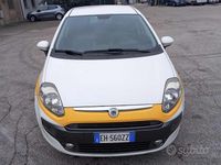 Usata Fiat Punto Evo Dynamic 75 CV (55 kW) 2011 Bianco Utilitaria