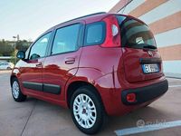 Usata Fiat Panda Lounge 69 CV (50 kW) 2014 Rosso Utilitaria