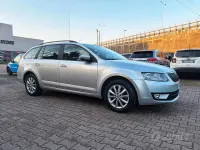 Usata Skoda Octavia Executive 110 CV (80 kW) 2016 Grigio Station wagon