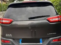 Usata Jeep Cherokee Limited 140 CV (102 kW) 2015 Grigio SUV