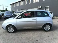 Usata Lancia Ypsilon 60 CV (44 kW) 2006 Grigio Utilitaria