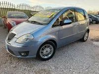 Usata Lancia Musa S 95 CV (69 kW) 2010 Blu Monovolume