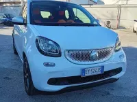 Usata Smart ForFour Prime 71 CV (52 kW) 2015 Bianco Utilitaria
