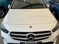 Usata Mercedes B200 150 CV (110 kW) 2022 Bianco Monovolume